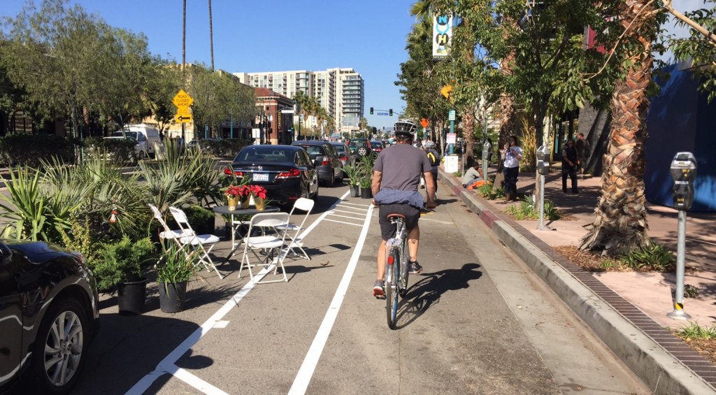 Protected Bike Lanes May Be Coming To Lankershim Blvd In 2017