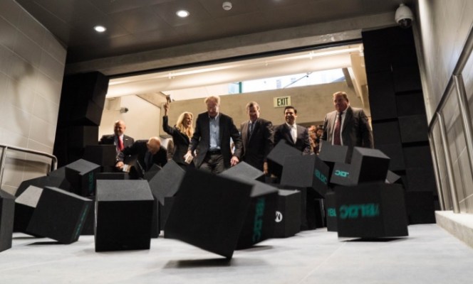 Downtown L.A. 7th Street Subway Station Opens New Tunnel to The Bloc