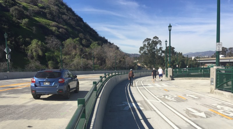 New Riverside-Figueroa Bridge Is Outsized and Speeds Up Car Traffic