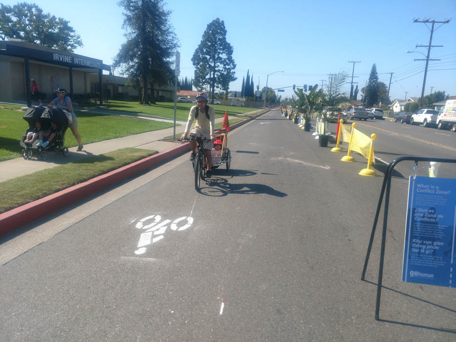 Eyes on the Street: At Santa Ana Crossroads, Residents Try Protected Bike Lane Demo