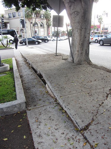 L.A. Sidewalk Repair Prioritization Includes Vision Zero and Metro Connections