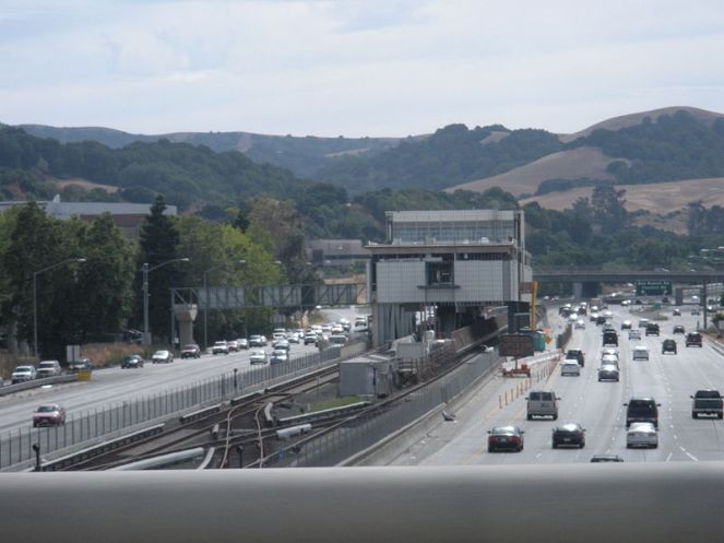 Streetsblog Editorial: BART Needs to Kill the Freeway Widening, Livermore Extension