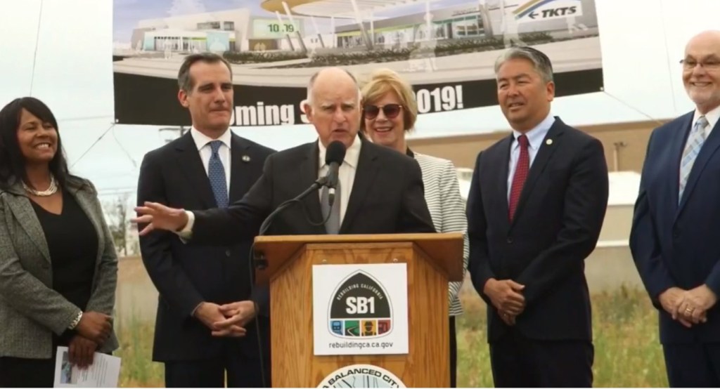 At Torrance Event, Governor Brown and Local Leaders Defend Gas Tax