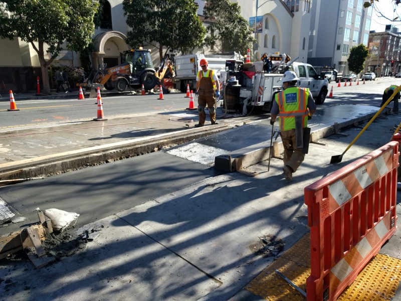 Eyes on the Street: Hallelujah Valencia!