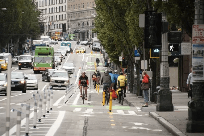 Protect Yourself! Separated Bike Lanes Means Safer Streets, Study Says
