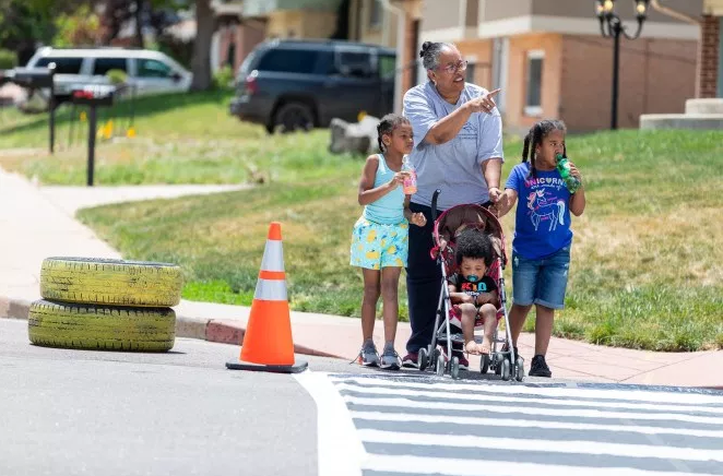 A Federal Bill Would Help Fund Complete Streets