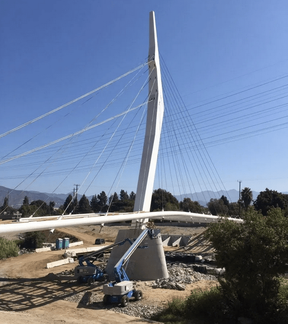 Eyes on the Street: L.A. River Bridge Construction Nears Completion
