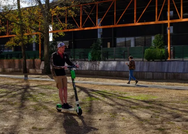 Atlanta Bans E-Scooters at Night After Drivers Kill Four Riders