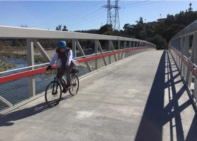 Eyes on the Street: New Atwater Red Car Pedestrian Bridge Is Open