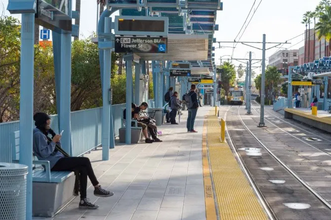 LADOT Moves to Make Trains Move Faster on Expo, but Hasn’t Considered Signal Preemption