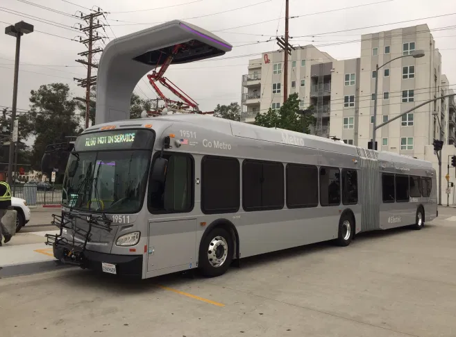 Why Won’t Metro Promote Its New Electric Buses?