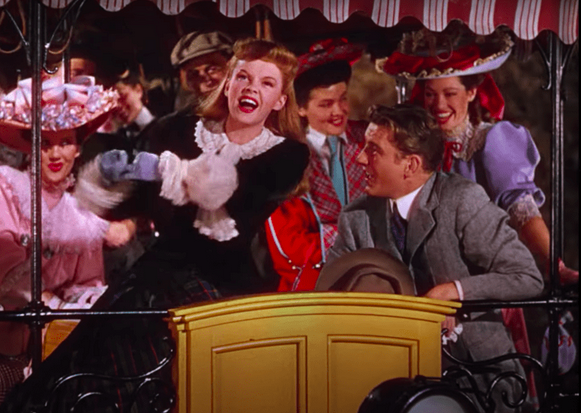 STUDY: Streetcars Symbolize the Dangers of ‘Colorblind’ Transit Planning