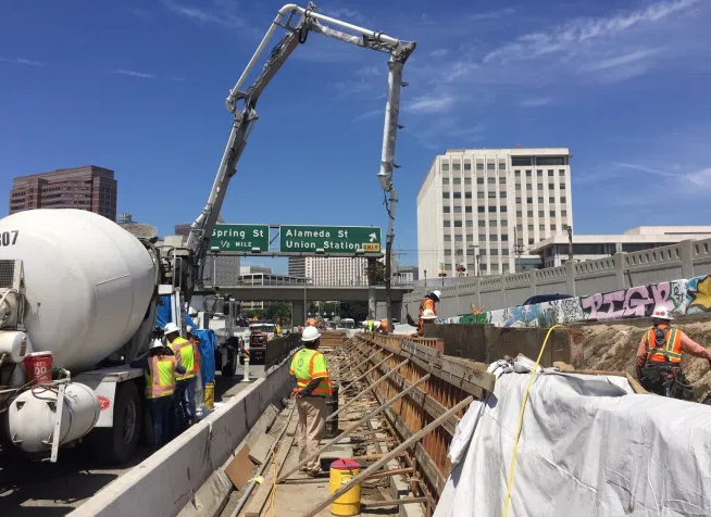 Patsaouras Plaza Busway Station: How It Is Today and How It Got There