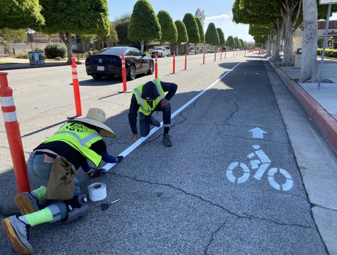 Glendora Installs Temporary Protected Bike Lane and Crosswalk Improvements