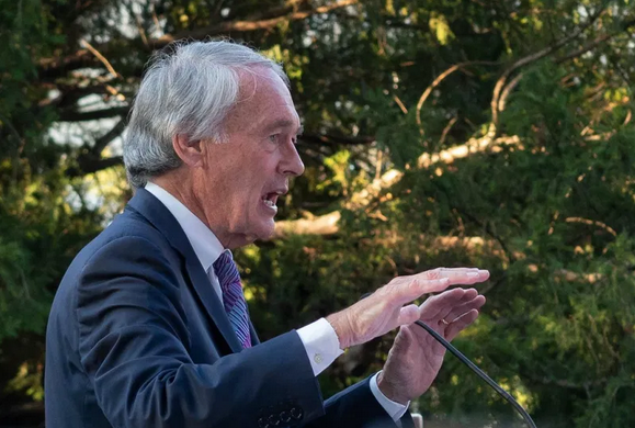 These Four Bills Could Help Loosen Car Dependency’s Grip on U.S. Cities