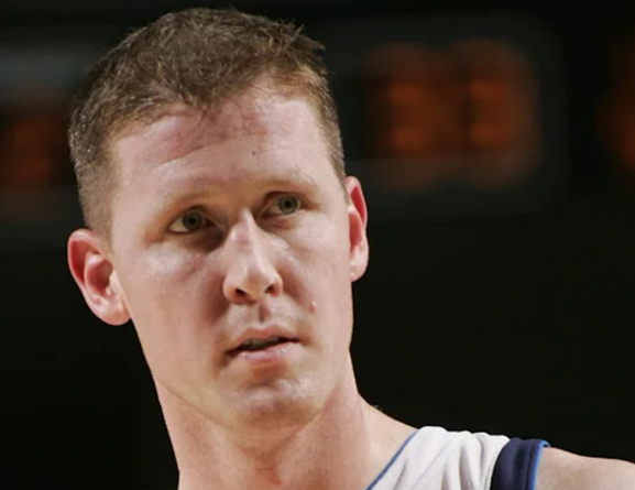 Police Declined to Cite Drivers in Shawn Bradley Crash