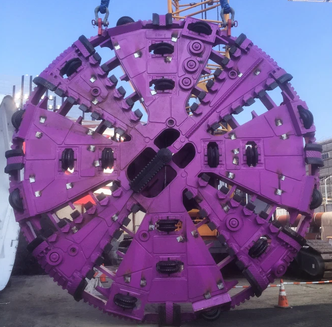 Metro Successfully Tunneled Through Challenging Conditions to Wilshire