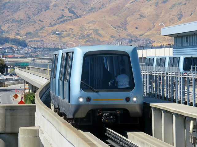 SFO Gets Environmental Award for “Transit” Project that Prioritizes Driving