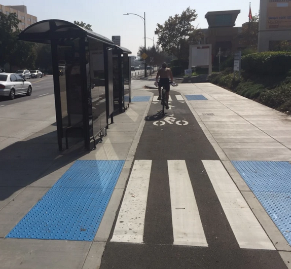New Raised Protected Bike Lanes on Hollywood Way in Burbank