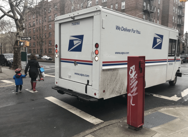 USPS Decarbonization Plan Is Weak, Say Advocates