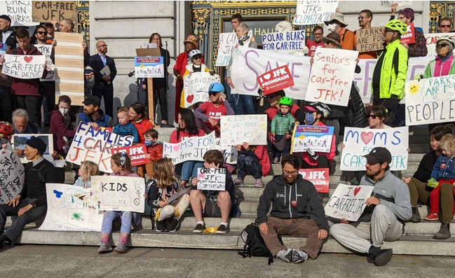 Hurrah for J.F.K. Promenade Forever!