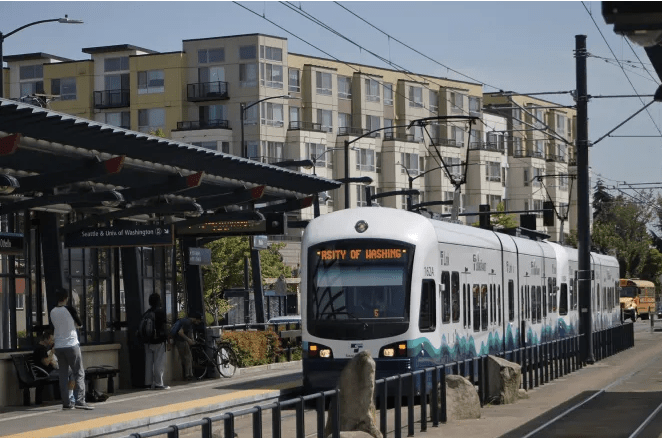 More States — and the Feds — Are Getting into Zoning Reform for Sustainable Transport