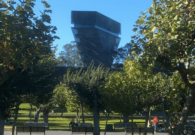 De Young Says JFK Drive Closure Harms Attendance. Its Neighbors Don’t Have This Problem