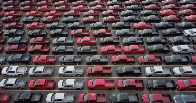 How Surging Pickup and SUV Sales Are Undermining Carbon Reductions From EVs