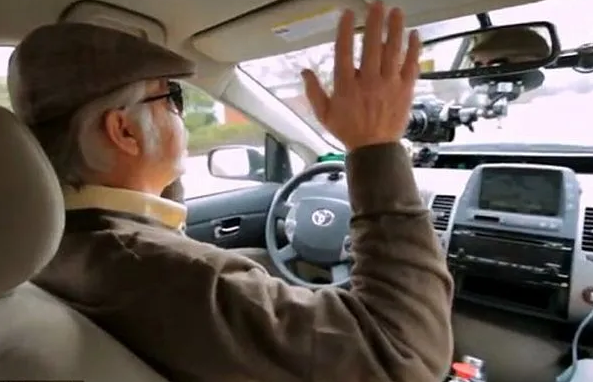 Study: Drivers (Mostly Men) Rely Way Too Much on Automated Driving Systems