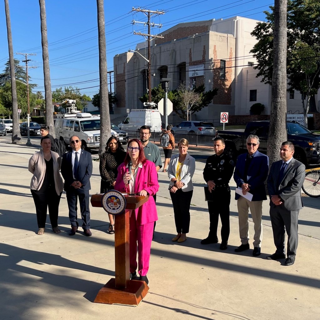 Glendale Officials Rally for Speed Camera Bill