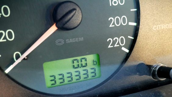 Report: We Should Stop Subsidizing EVs For All and Focus on ‘Super-Drivers’