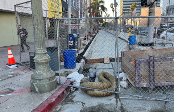 At New Wilshire Subway Stations, Metro Ignoring L.A. City Street Standards