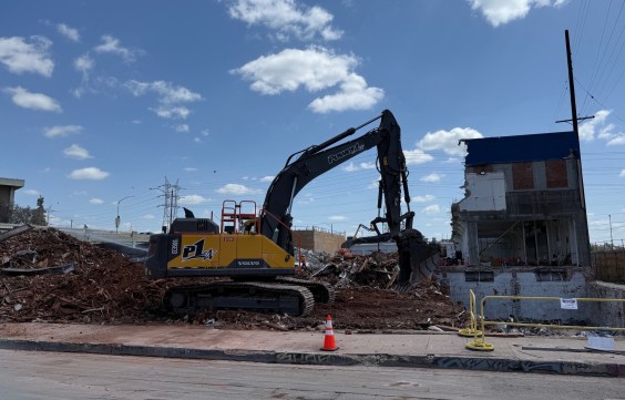 Eyes on the Street: Metro Demolition Makes Way for Union Station Run-Through Tracks