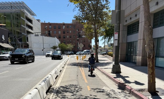 Eyes on the Street: New Concrete-Barrier-Protection on 3rd Street Bikeway in LA