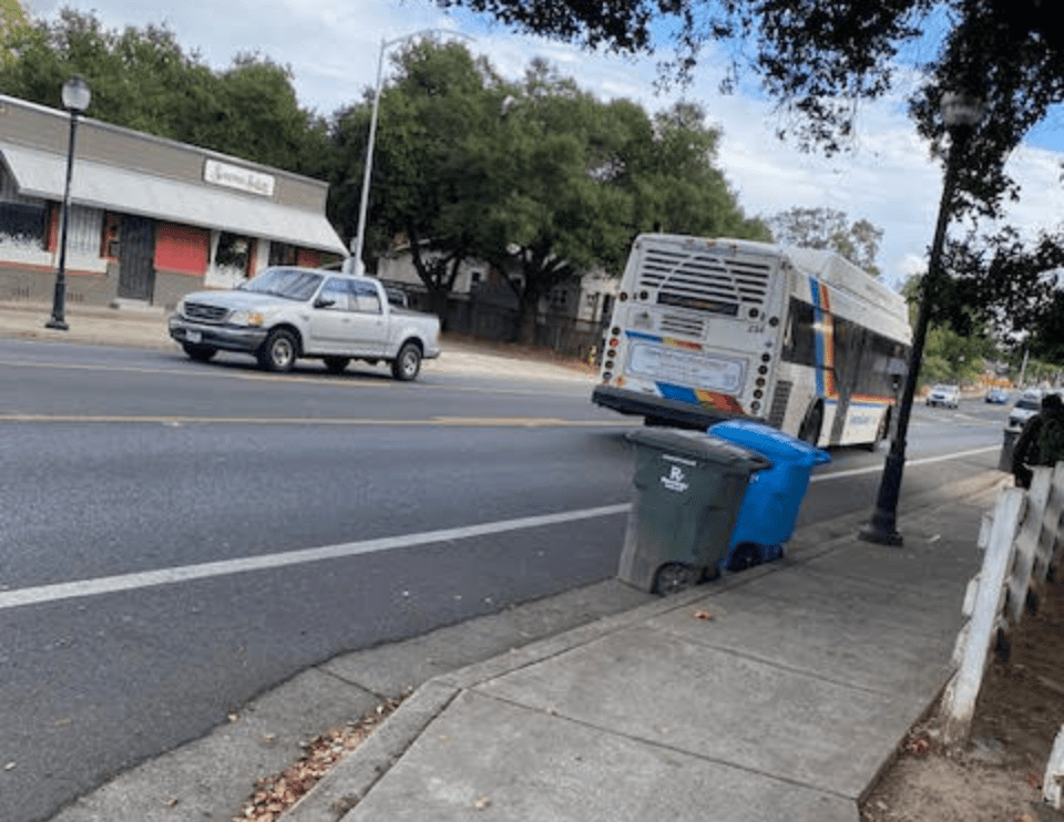 Week Without Driving: The Poor People’s Bus