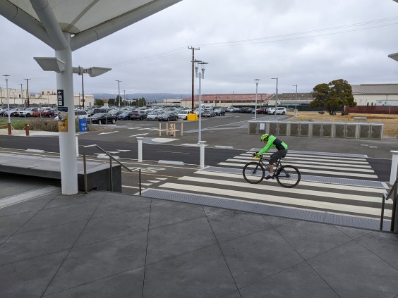 Alameda Gets Award for its Bike Infrastructure