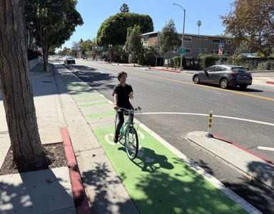 Eyes on the Street: Santa Monica’s Newly Concrete-Curb-Protected Broadway Bikeway